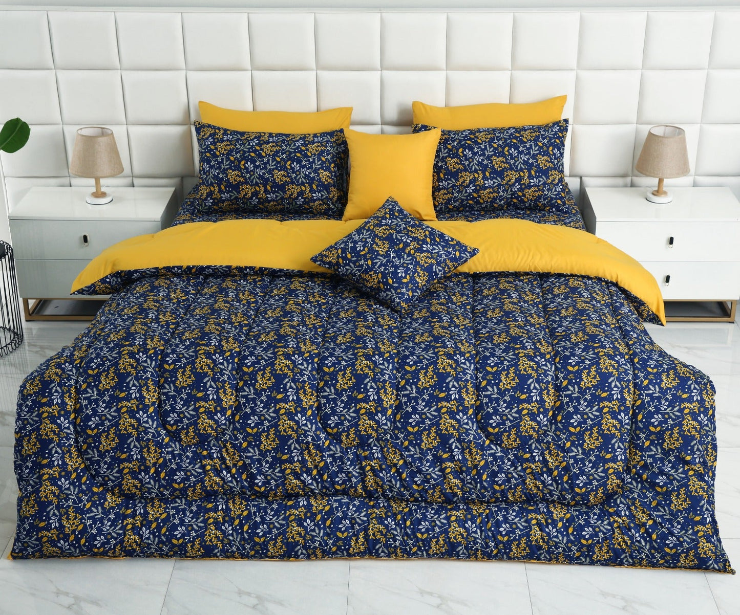8 PCs Winter Comforter Set-Daffodils Comforters Apricot