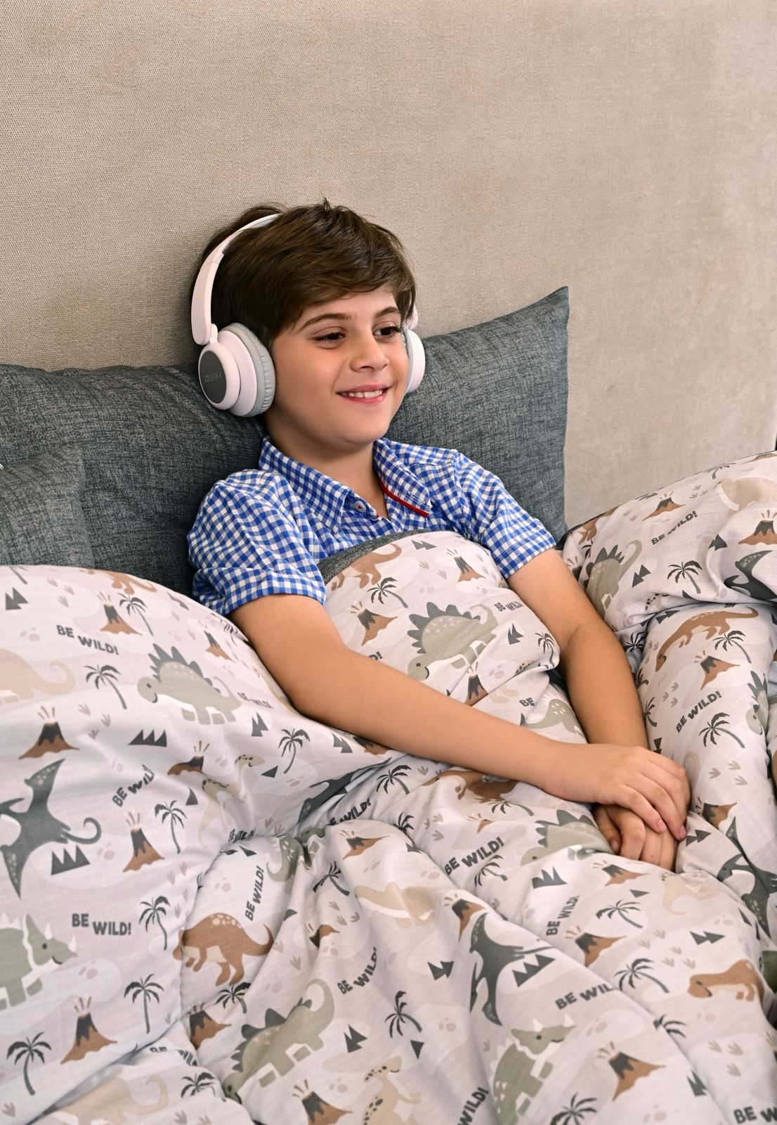 5 PCs Single Kids Comforter Set-Dino Gang Comforters Apricot