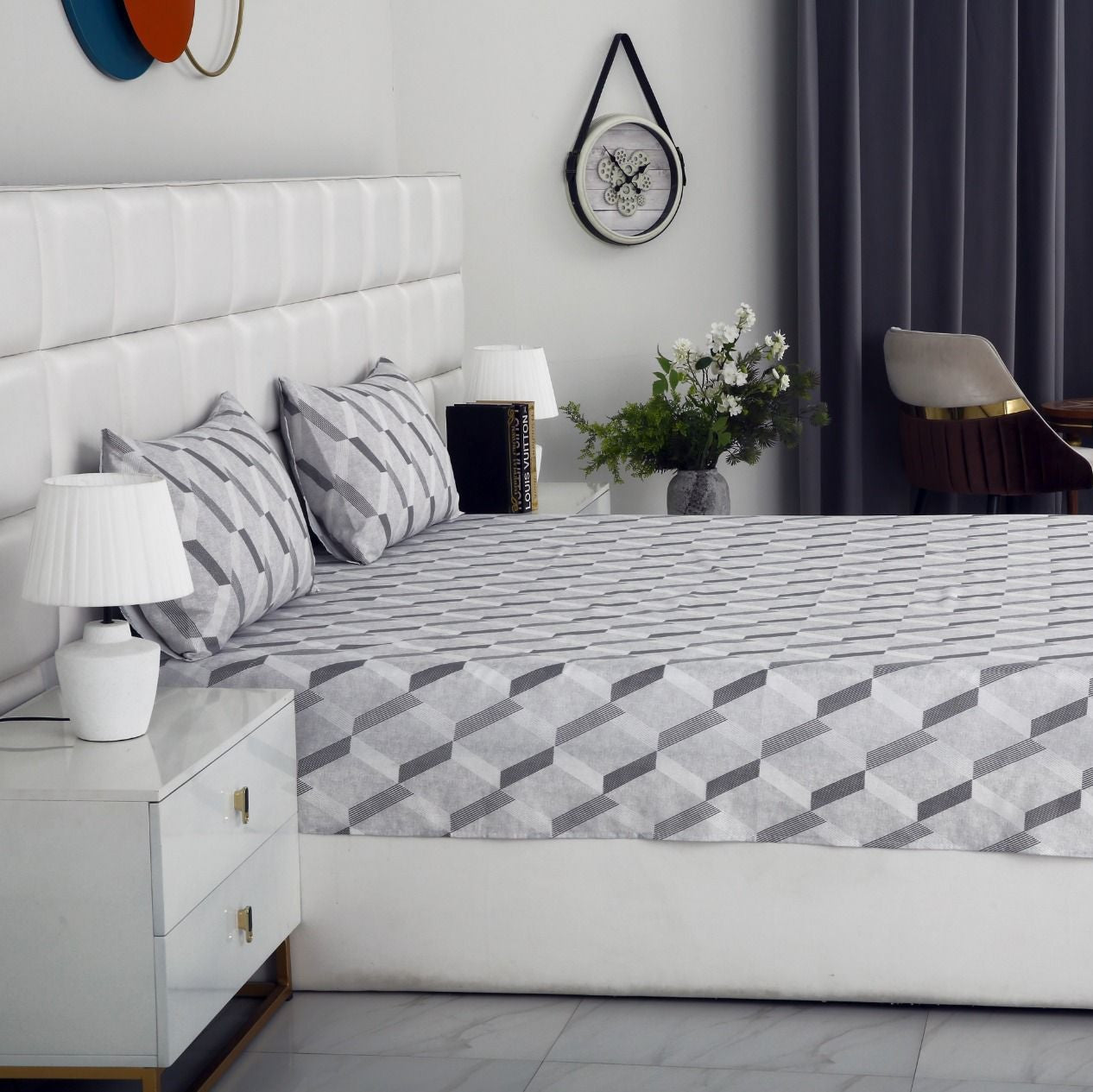 2Pcs Single Bed Sheet-Sliver Triangles