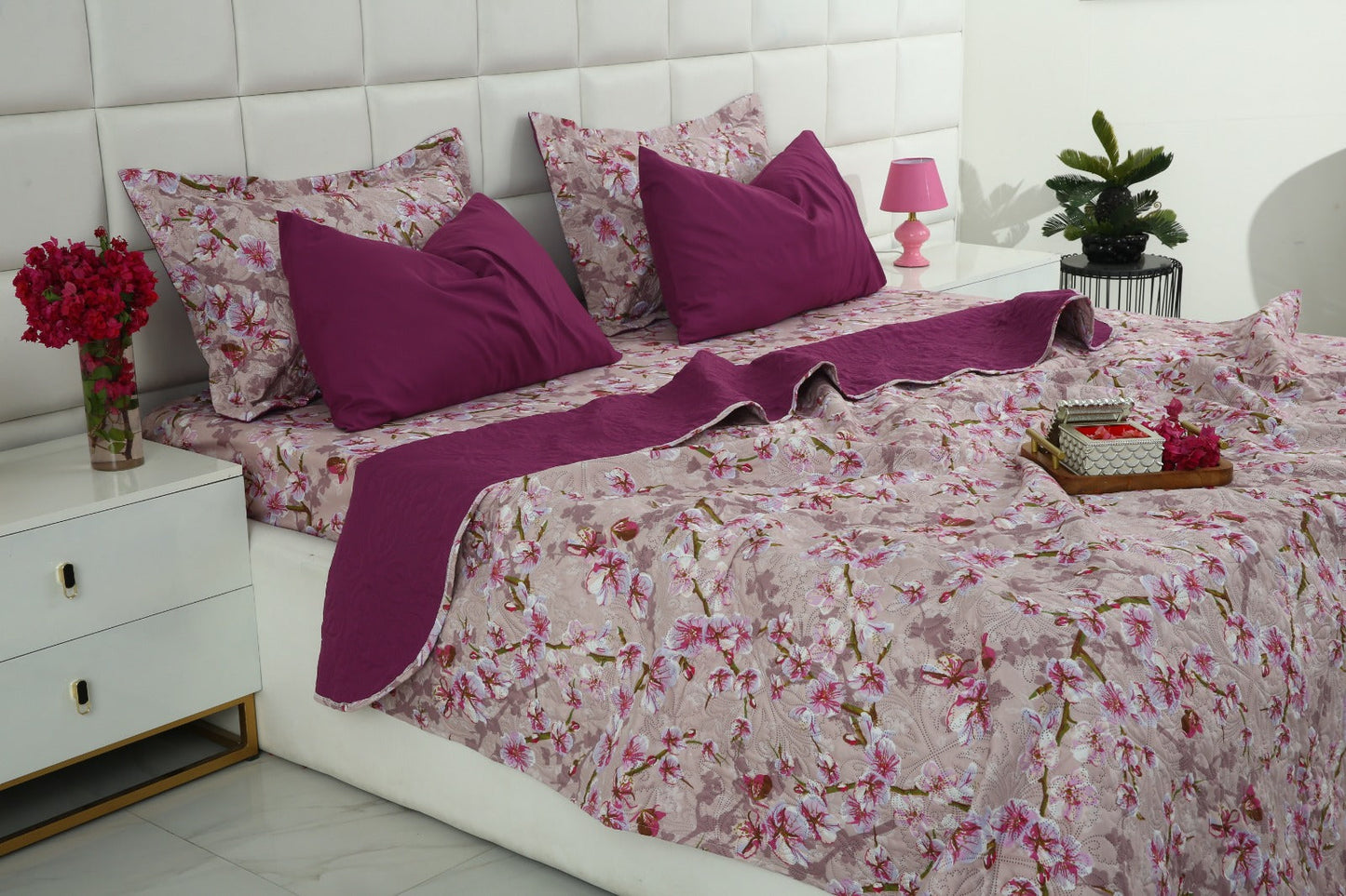 6 PCs Luxury Bed Spread Set-Bloom Bliss Bed Spread Apricot