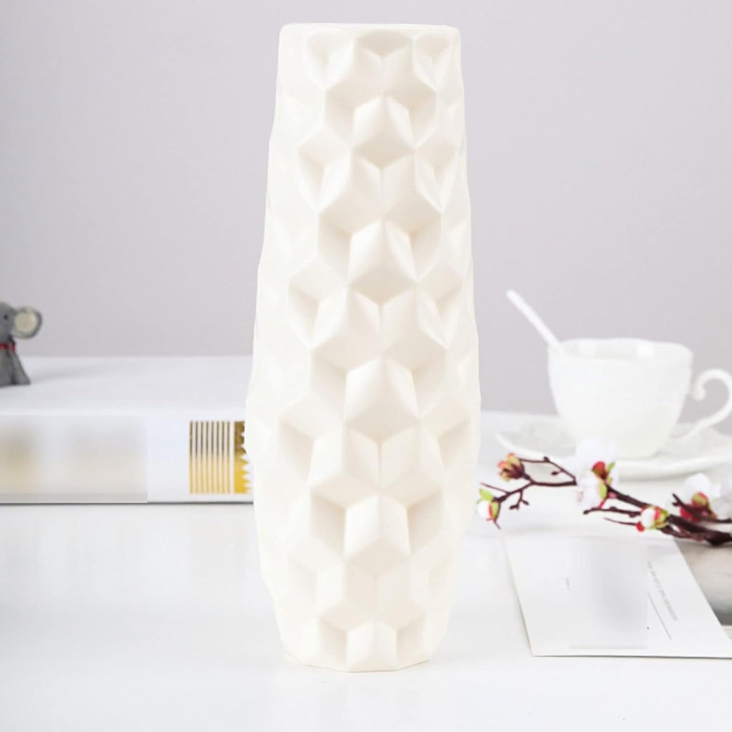 Large Nordic Plastic Flower Vase (SA2510-102) Apricot