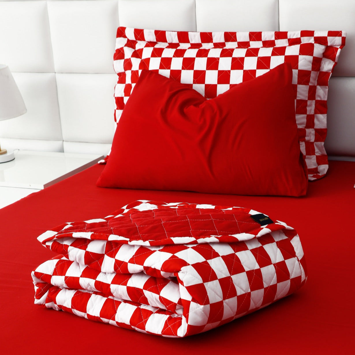 6 PCs Printed Bed Spread Set-Red Chess Bed Spread Apricot   
