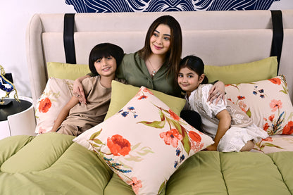 8 PCs Winter Comforter Set-Cosmic Bloom Comforters Apricot