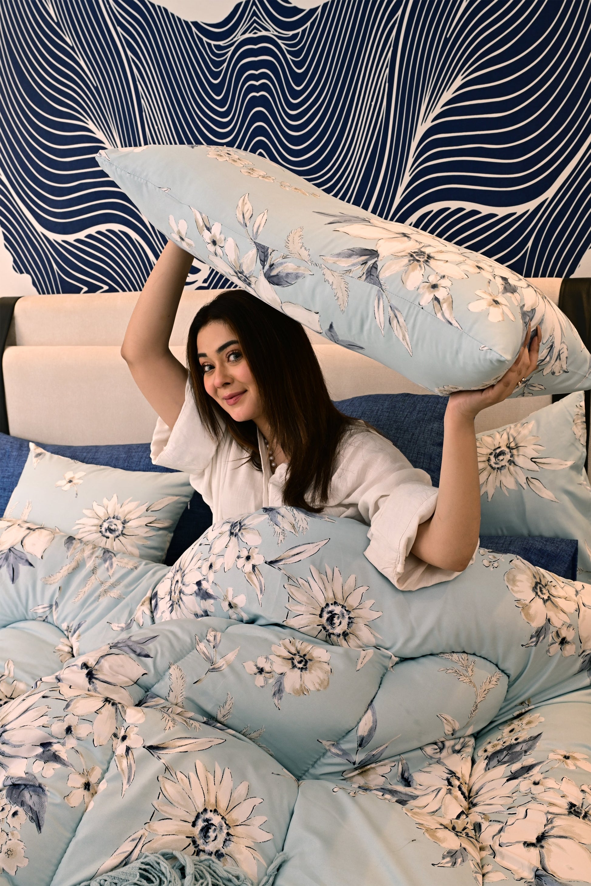 5 PCs Single Comforter Set-Pale Bloom Comforters Apricot