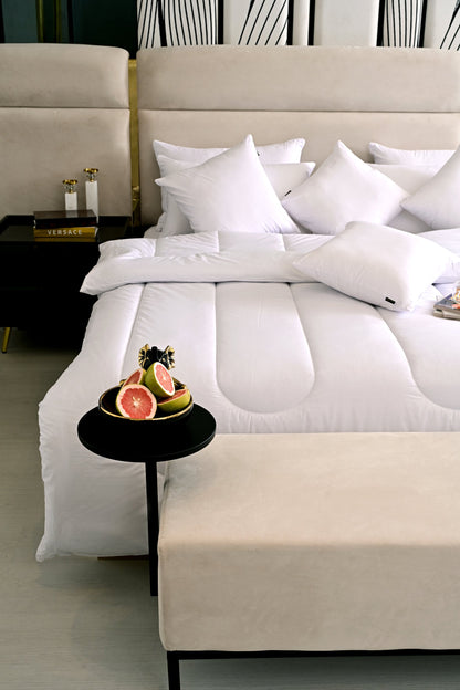 9 PCs White Filling Deal(4 Cuhsions+4 Pillows+Quilt) Comforters Apricot