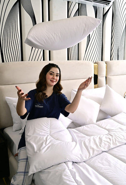 9 PCs White Filling Deal(4 Cuhsions+4 Pillows+Quilt) Comforters Apricot