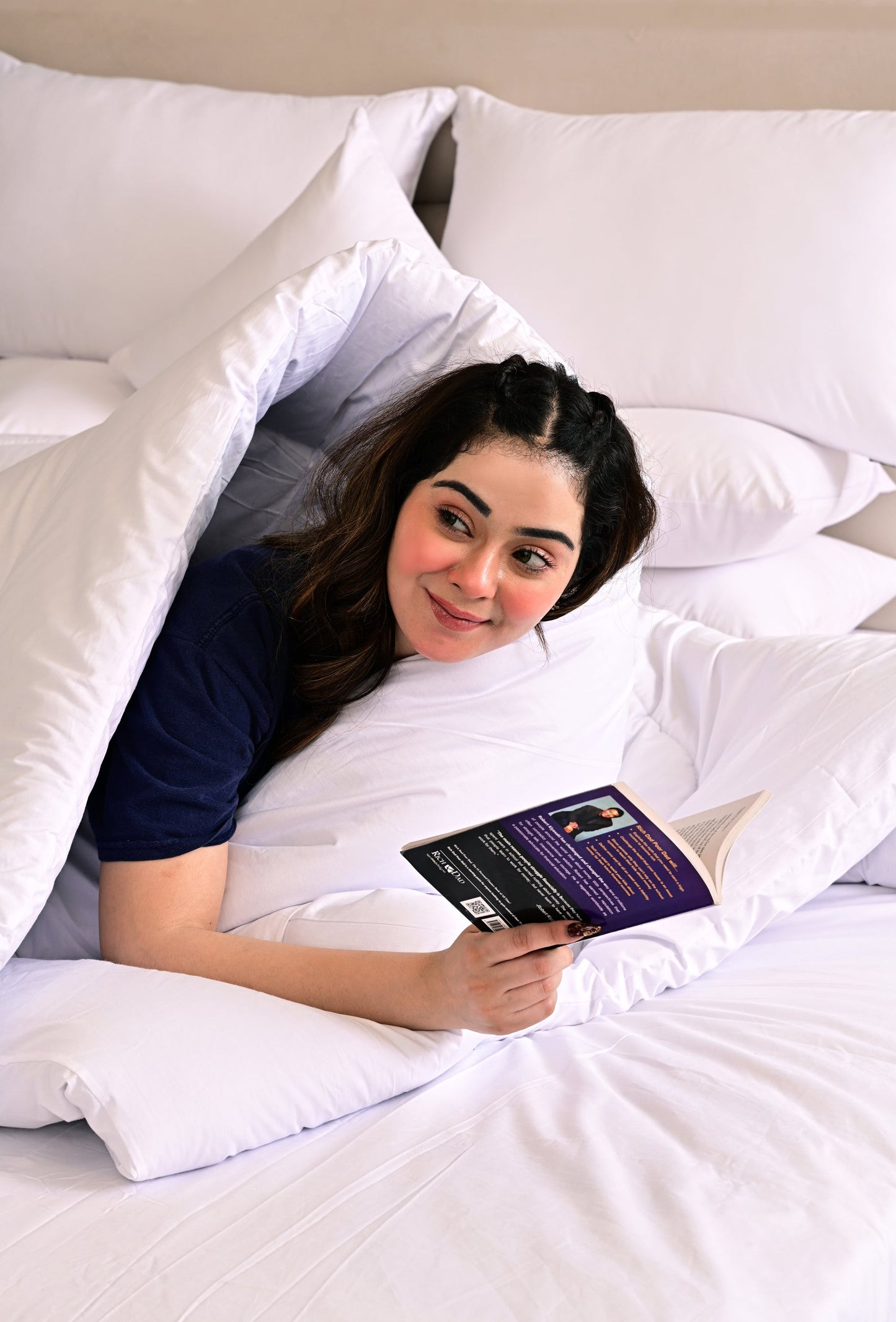 9 PCs White Filling Deal(4 Cuhsions+4 Pillows+Quilt) Comforters Apricot