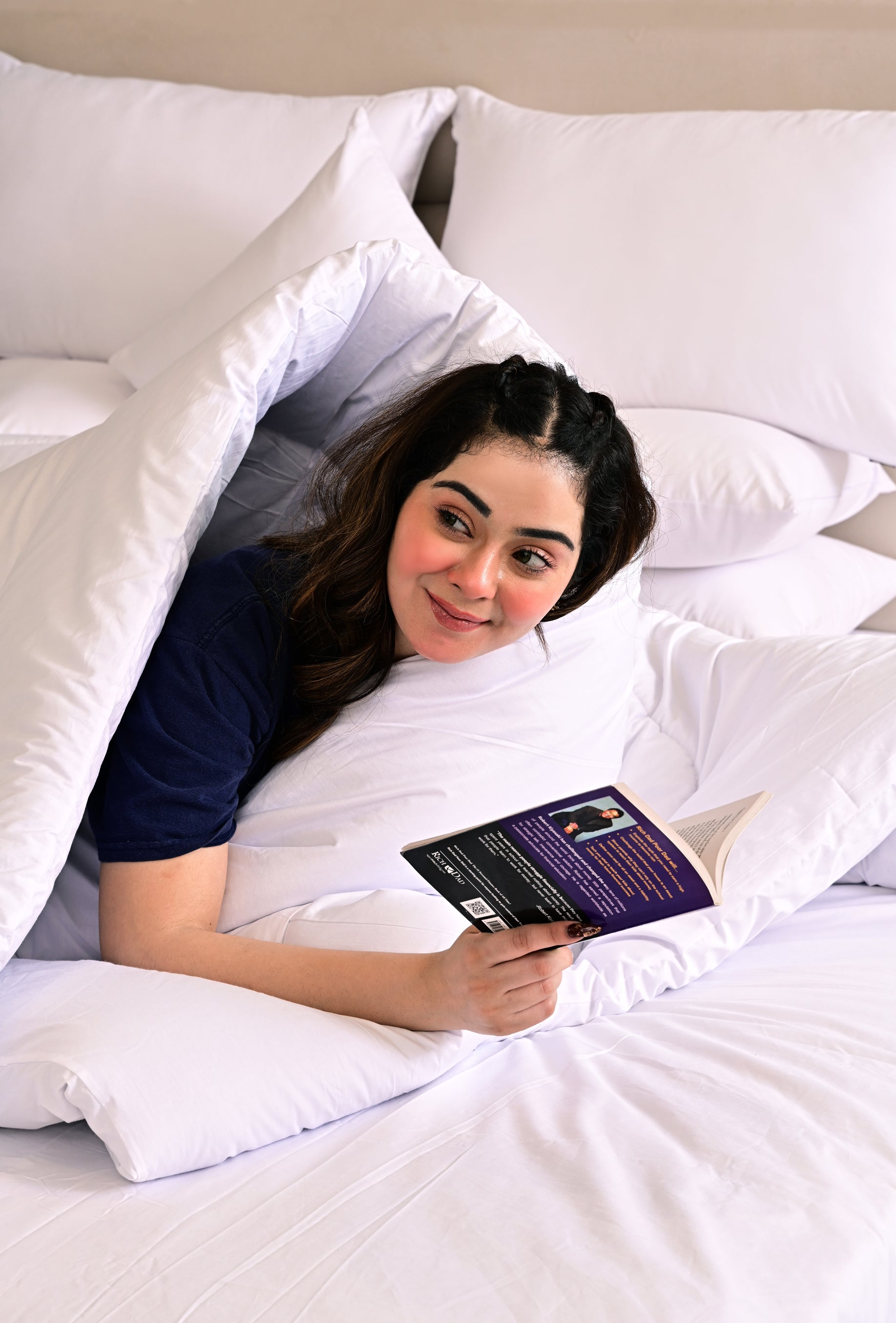 9 PCs White Filling Deal(4 Cuhsions+4 Pillows+Quilt) Comforters Apricot