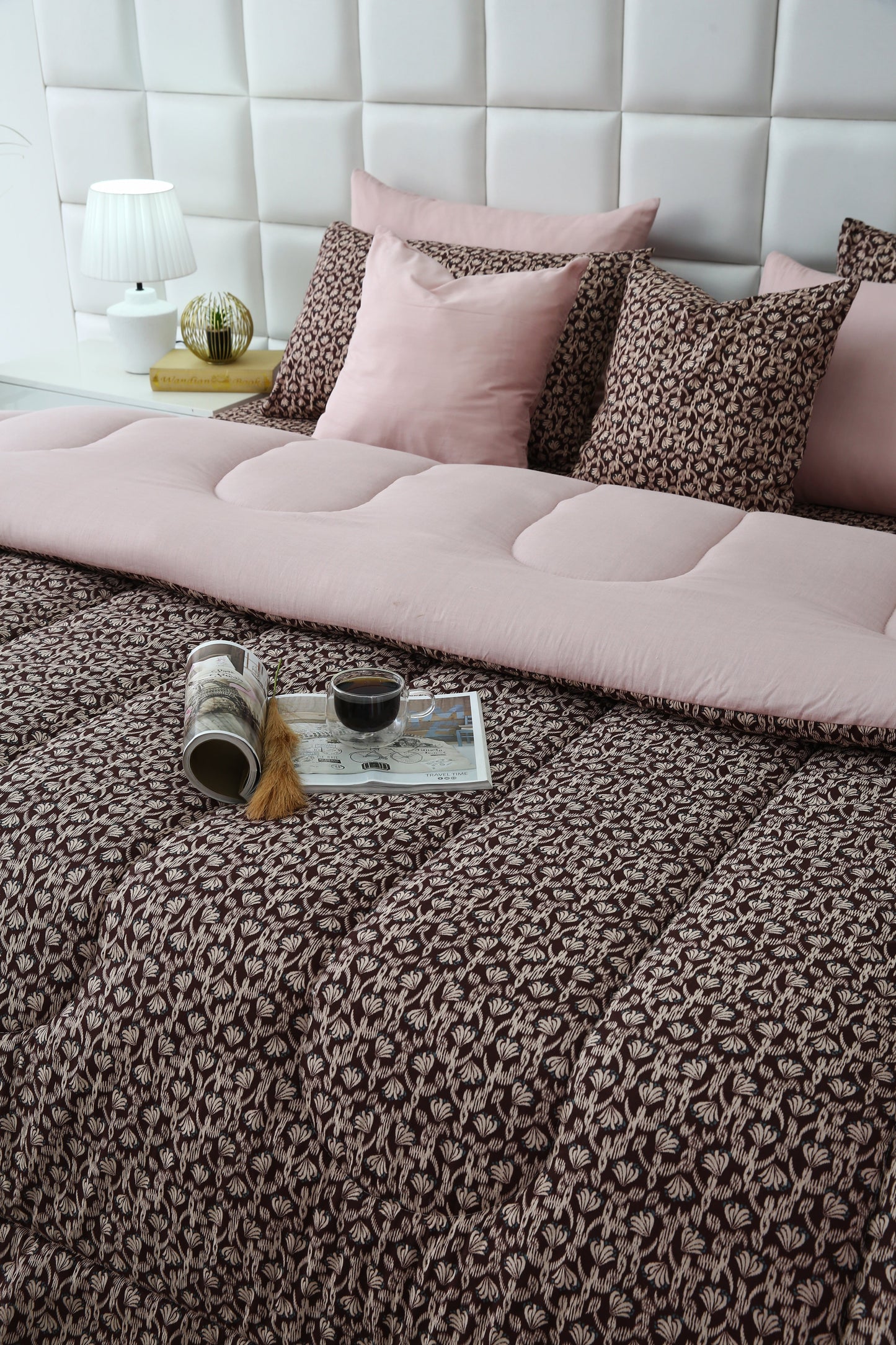 8 PCs Winter Razai SetCoral Reef Comforters Apricot