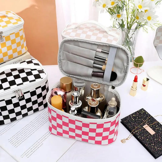 Portable Makeup Organizer Bag Cosmetic Pouches Apricot