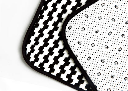 3 PCs Anti Skid Commode Mat Set-Black Lines Bath Mats Apricot