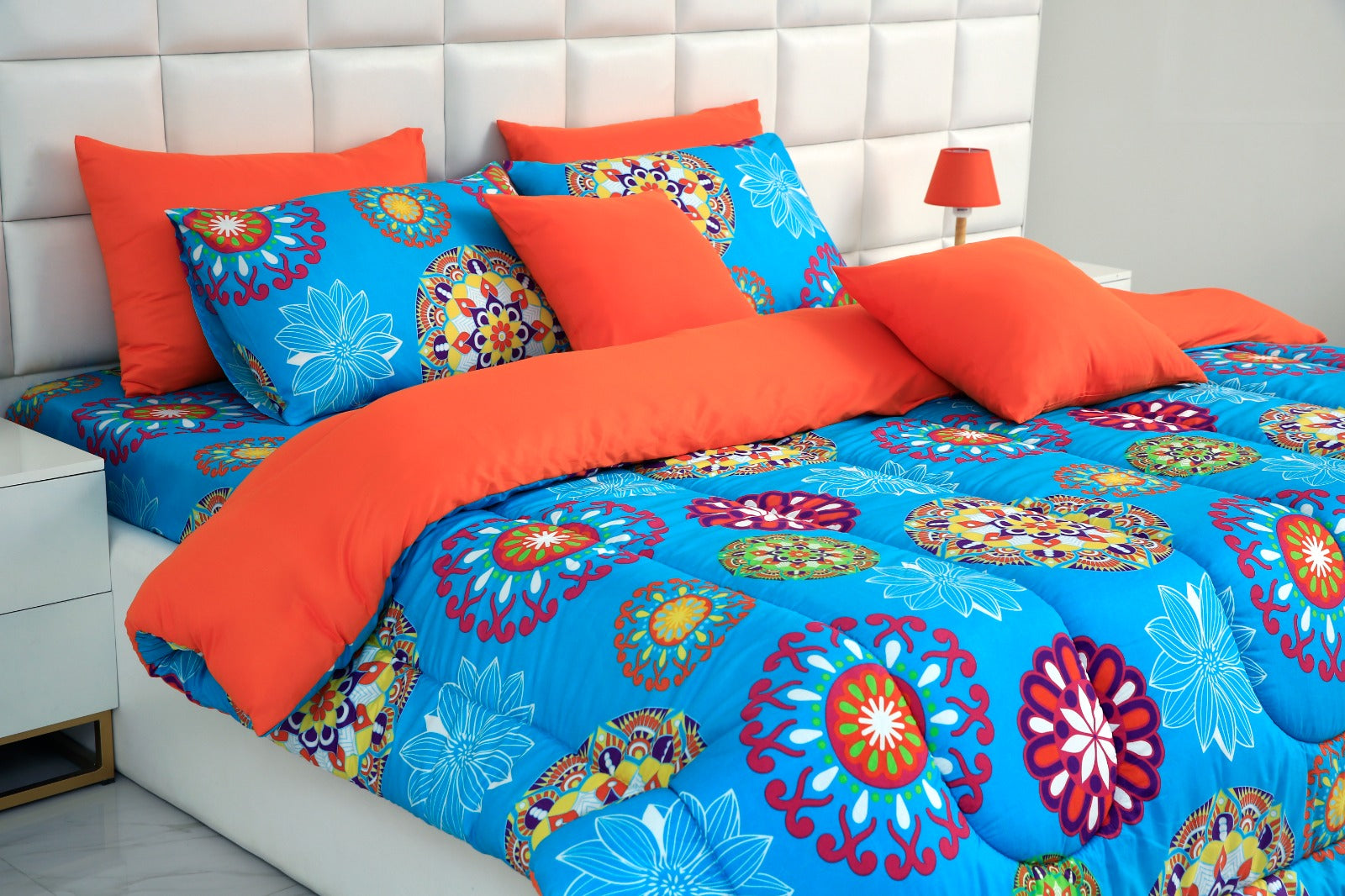 8 PCs Winter Comforter Set-15000Turquoise Flower Comforters Apricot   