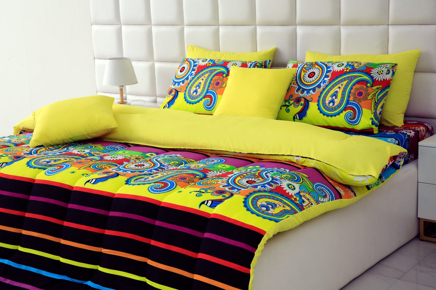 8 PCs Winter Comforter Set-Multi Flowers(Yellow Reverse) Comforters Apricot