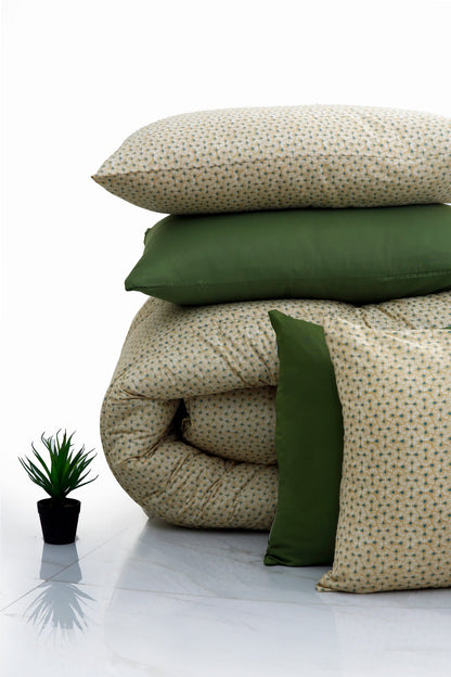 1 PC Double Winter Comforter-Day Lilly(With Olive Reverse) Comforters Apricot