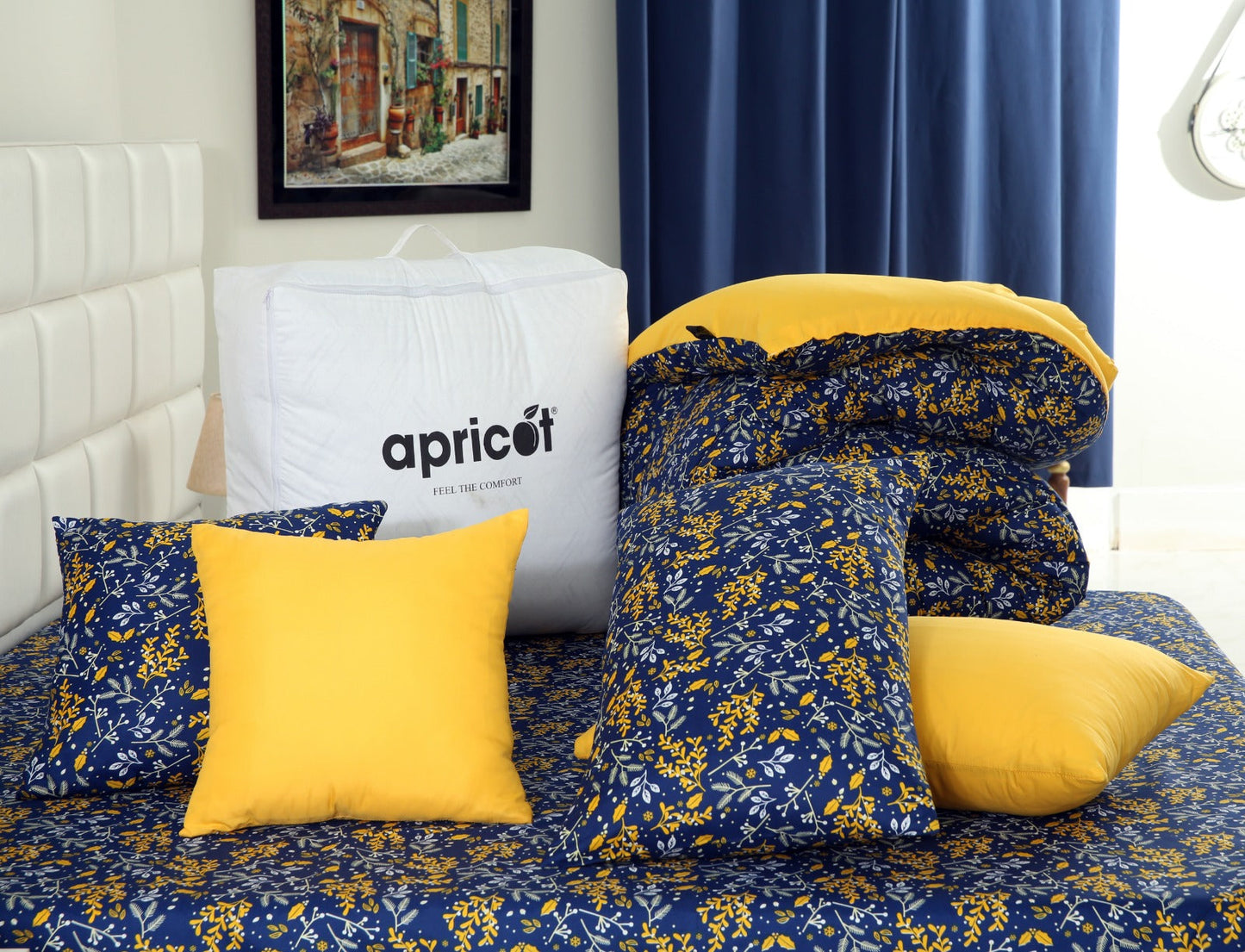 8 PCs Winter Comforter Set-Daffodils Comforters Apricot