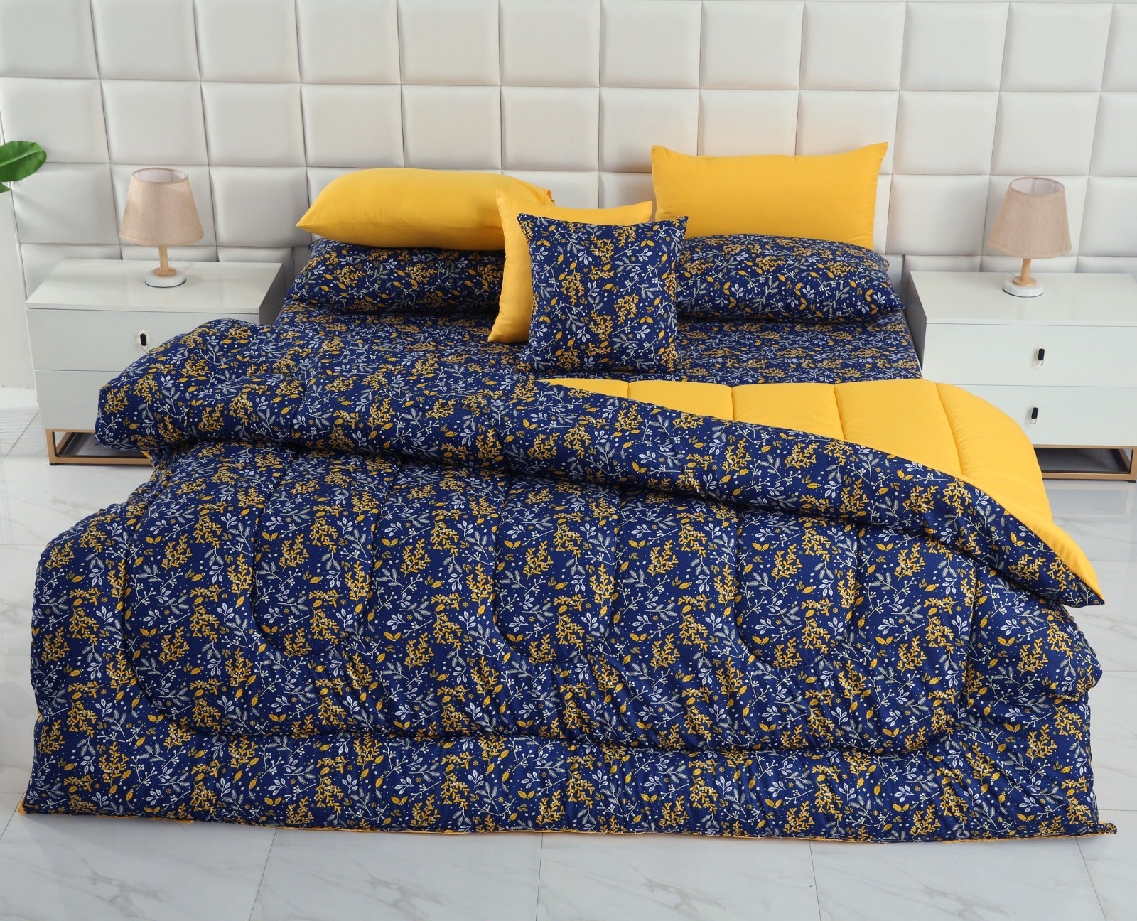 8 PCs Winter Comforter Set-Daffodils Comforters Apricot