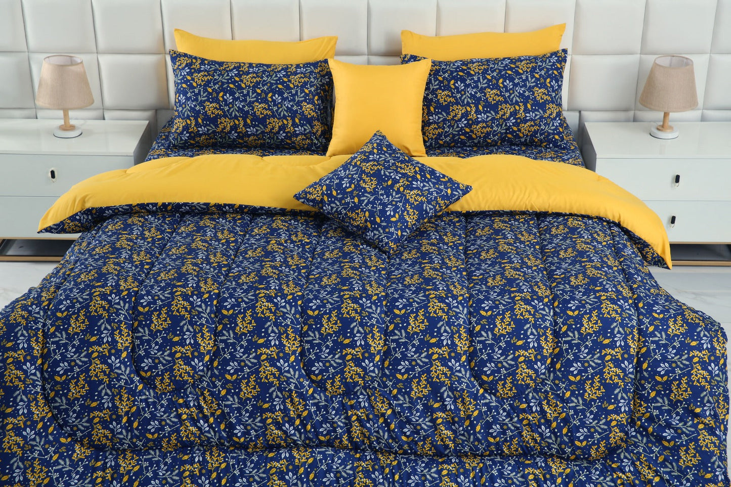 8 PCs Winter Comforter Set-Daffodils Comforters Apricot