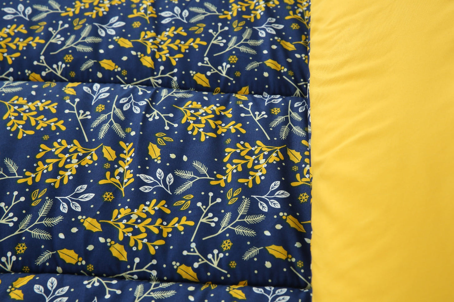 8 PCs Winter Comforter Set-Daffodils Comforters Apricot