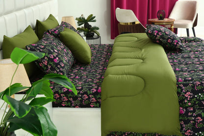 8 PCs Winter Razai Set-Crocus(With Olive Reverse) Comforters Apricot