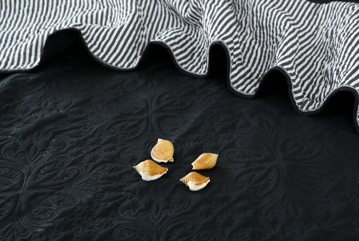 6 PCs Dyed Bed Spread Set-Black Bed Spread Apricot
