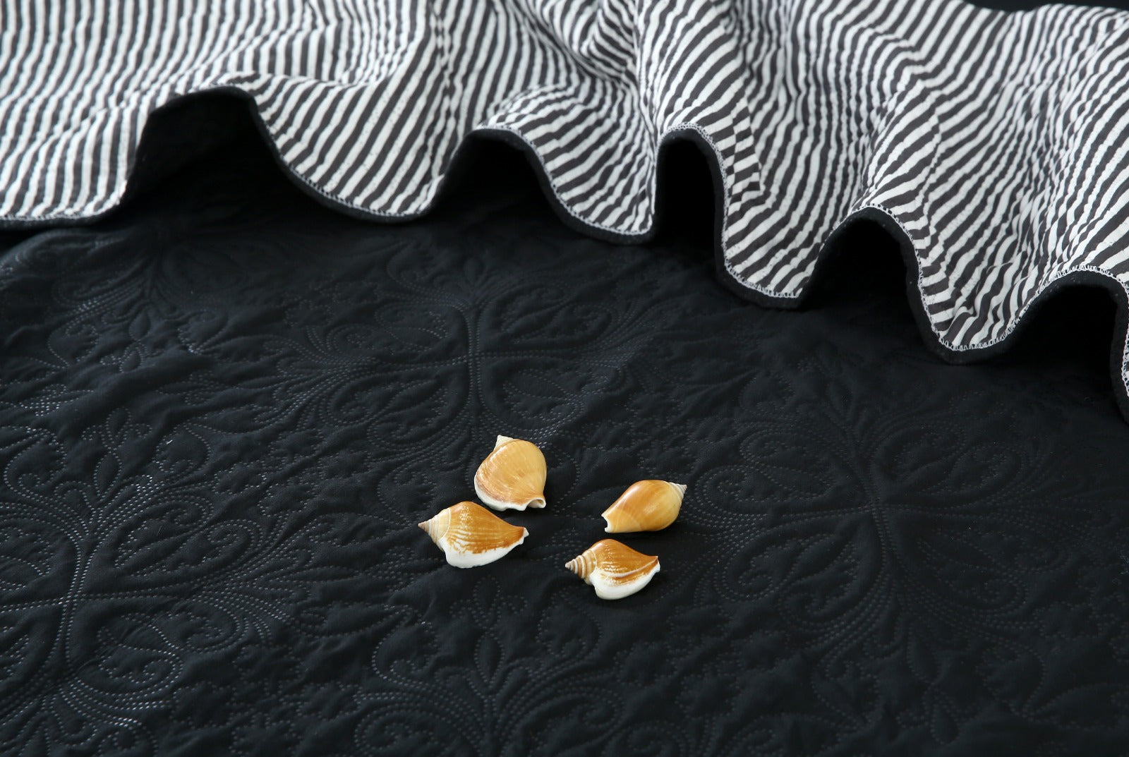 6 PCs Dyed Bed Spread Set-Black Bed Spread Apricot