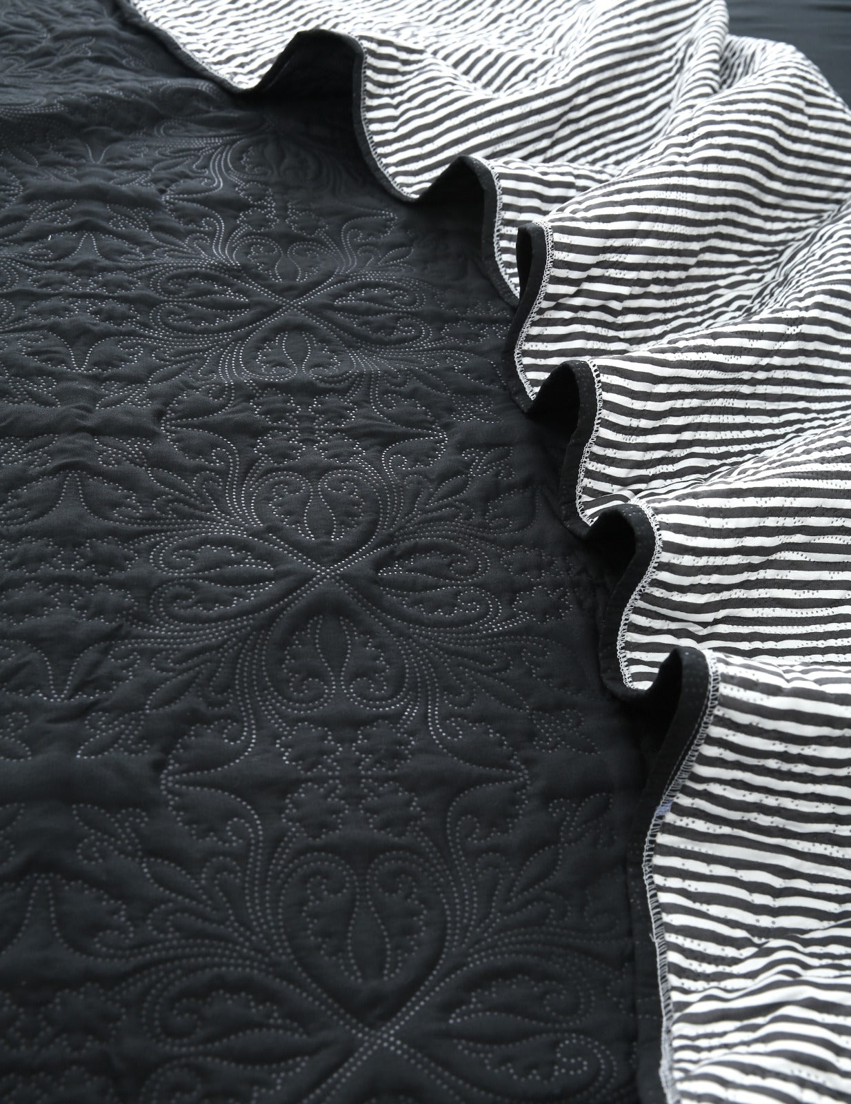 6 PCs Dyed Bed Spread Set-Black Bed Spread Apricot