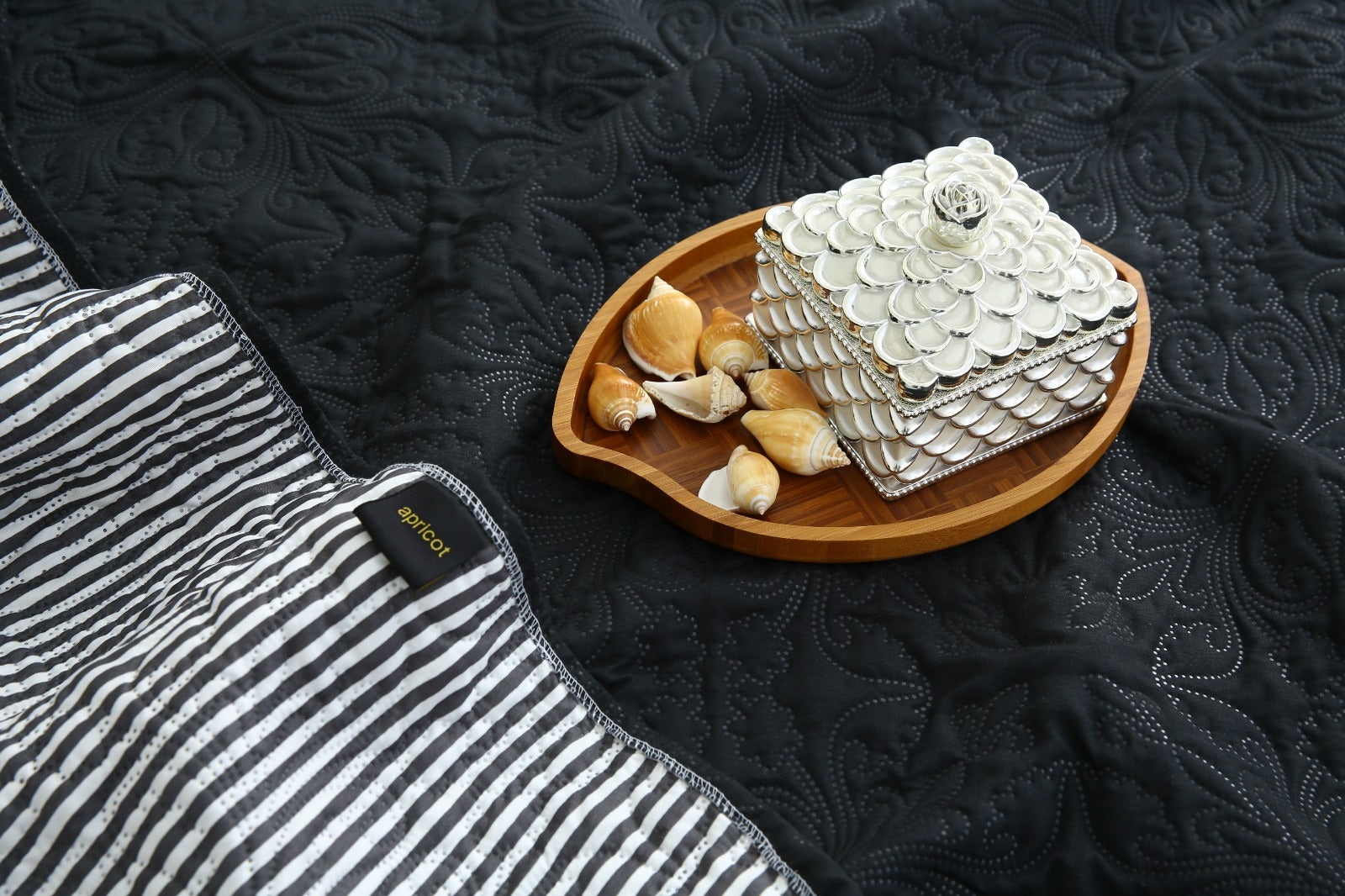 6 PCs Dyed Bed Spread Set-Black Bed Spread Apricot