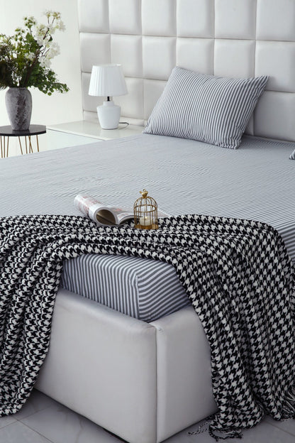 Zipper Mattress Cover Printed-Grey Stripes Protectors Apricot