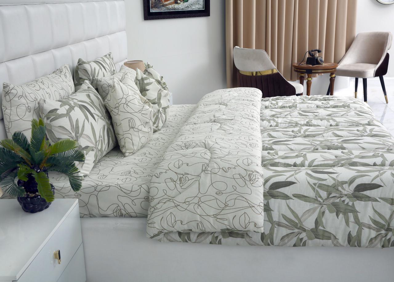8 PCs Winter Comforter Set-Pine Comforters Apricot