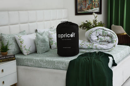 8 PCs Winter Comforter Set-Gladiolus Comforters Apricot