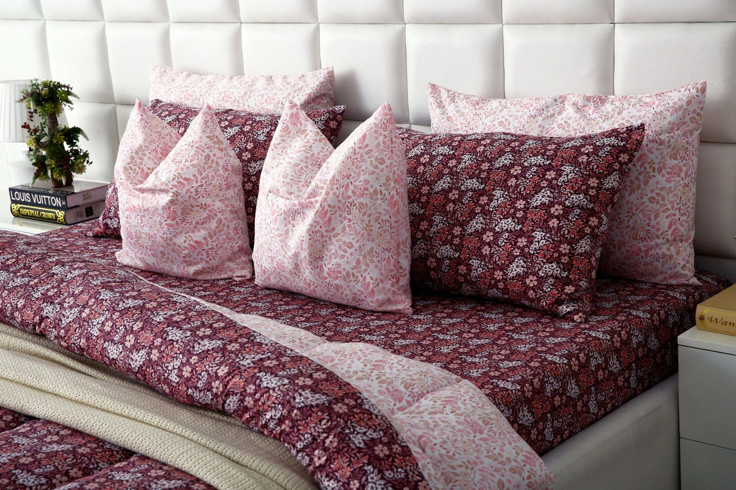8 PCs Winter Comforter Set-Daisy Day Comforters Apricot