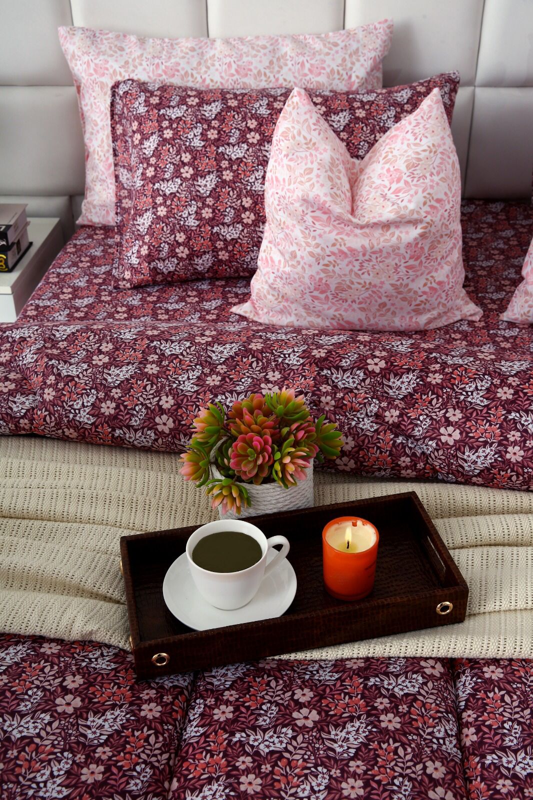 8 PCs Winter Comforter Set-Daisy Day Comforters Apricot