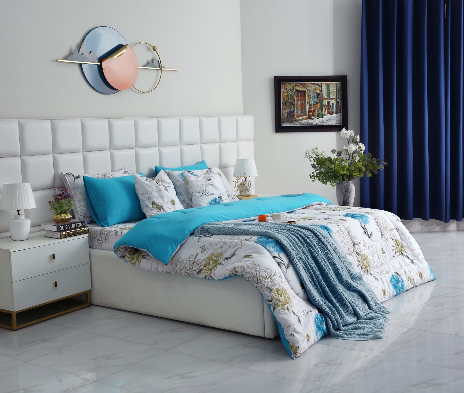 8 PCs Winter Comforter Set-Blue Flowers Comforters Apricot