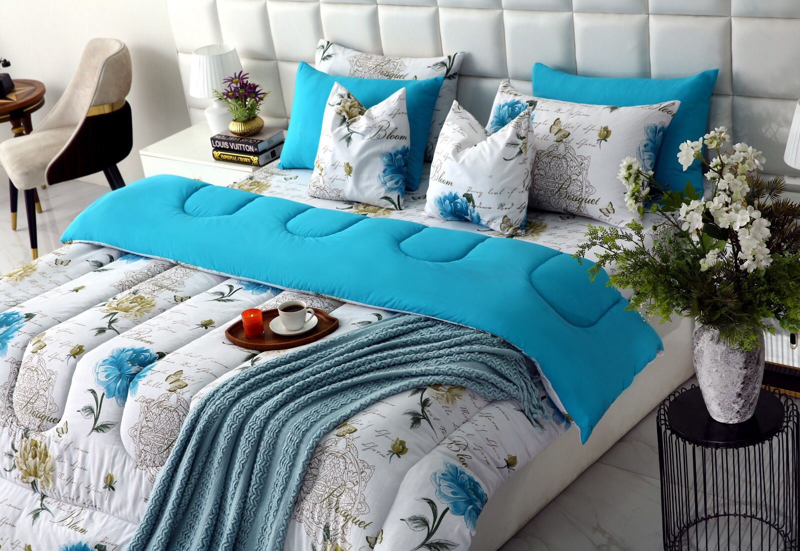 8 PCs Winter Comforter Set-Blue Flowers Comforters Apricot