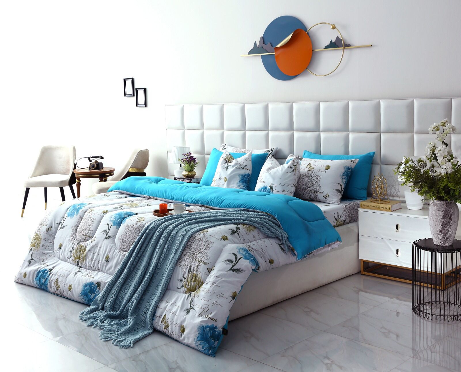 8 PCs Winter Comforter Set-Blue Flowers Comforters Apricot