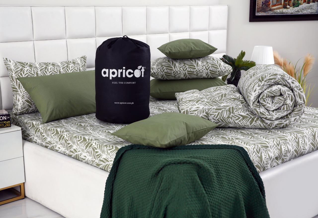 8 PCs Winter Comforter Set-Emeralds Comforters Apricot