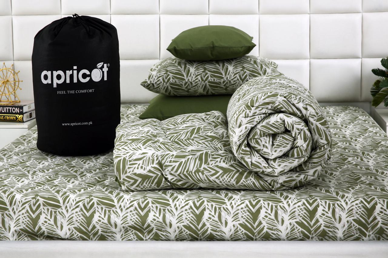 8 PCs Winter Comforter Set-Emeralds Comforters Apricot