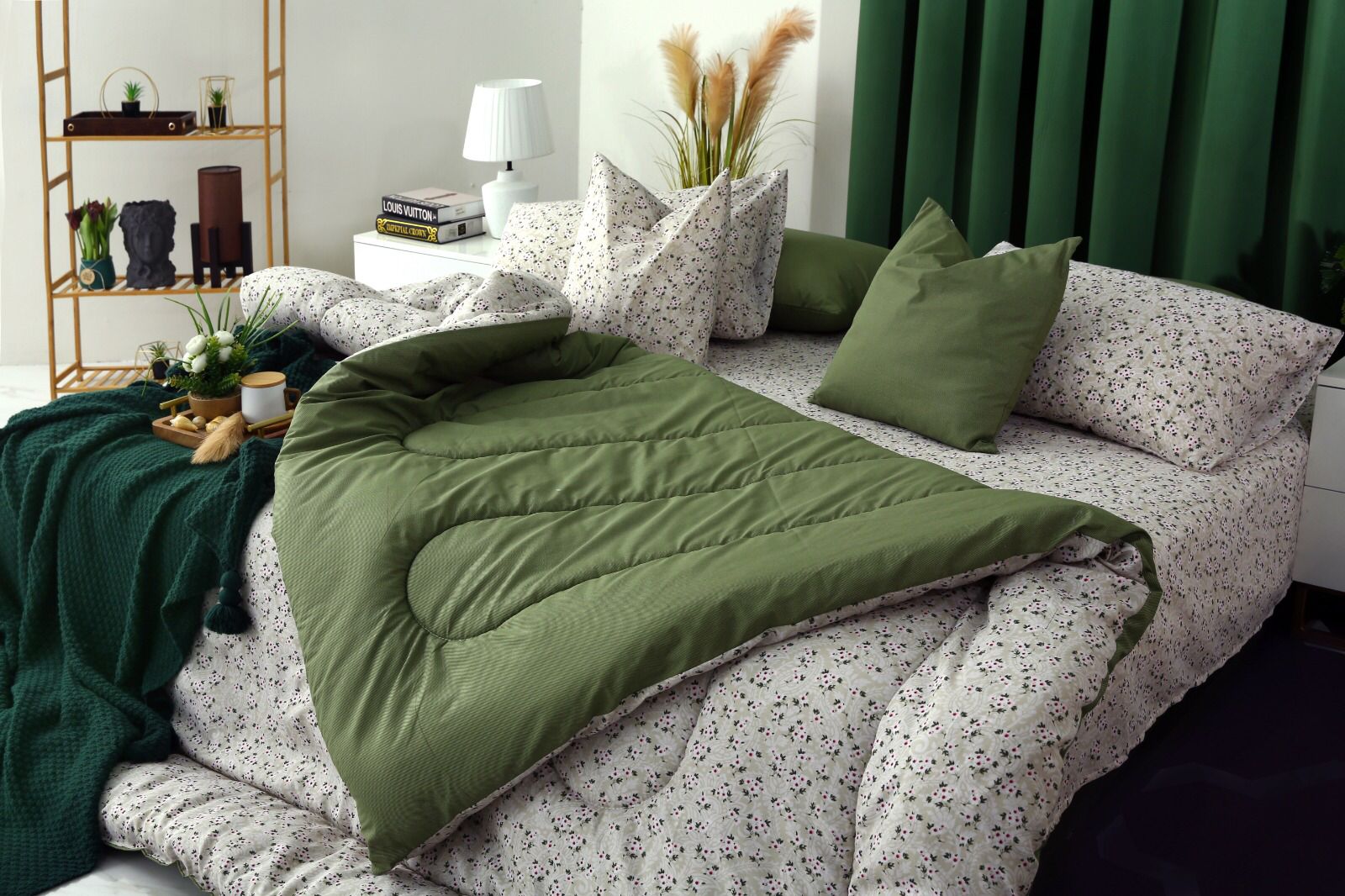 5 PCs Single Comforter Set-Tiny Flowers Comforters Apricot