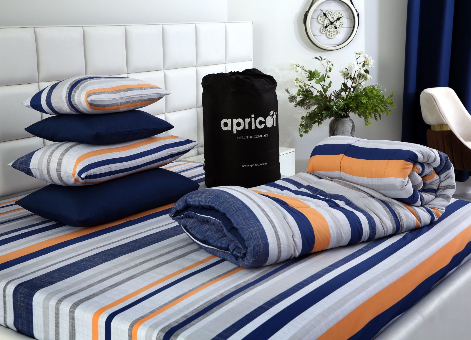 8 PCs Winter Comforter Set-Multi Bands Comforters Apricot