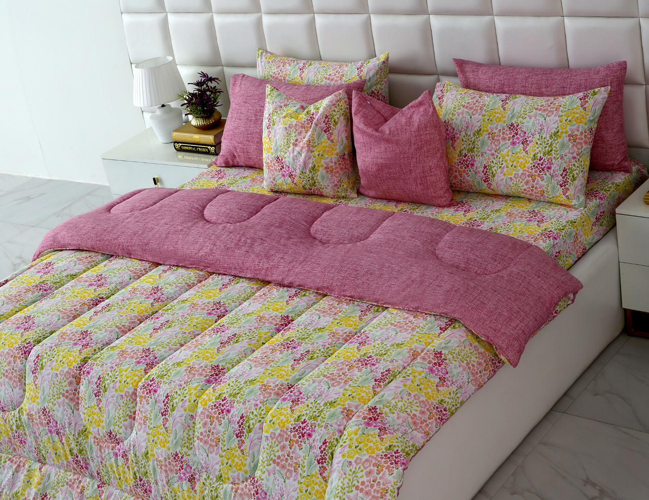 5 PCs Single Comforter Set-Peace Lily Comforters Apricot