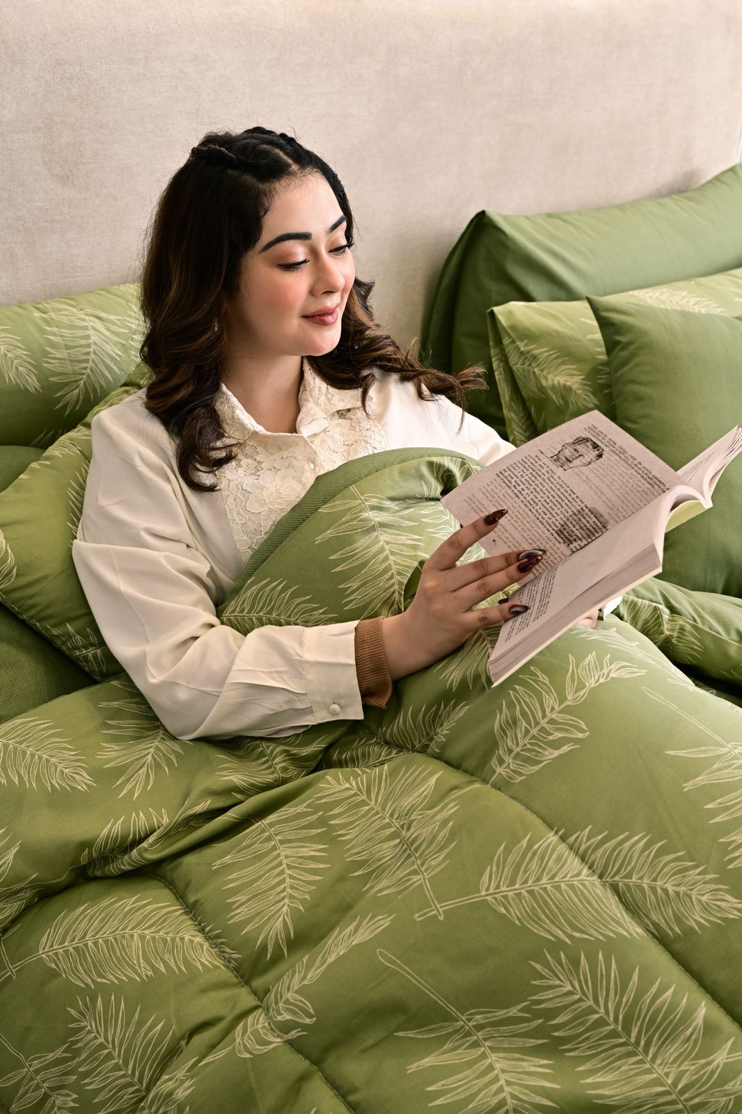 8 PCs Winter Comforter Set-Green Quill Comforters Apricot