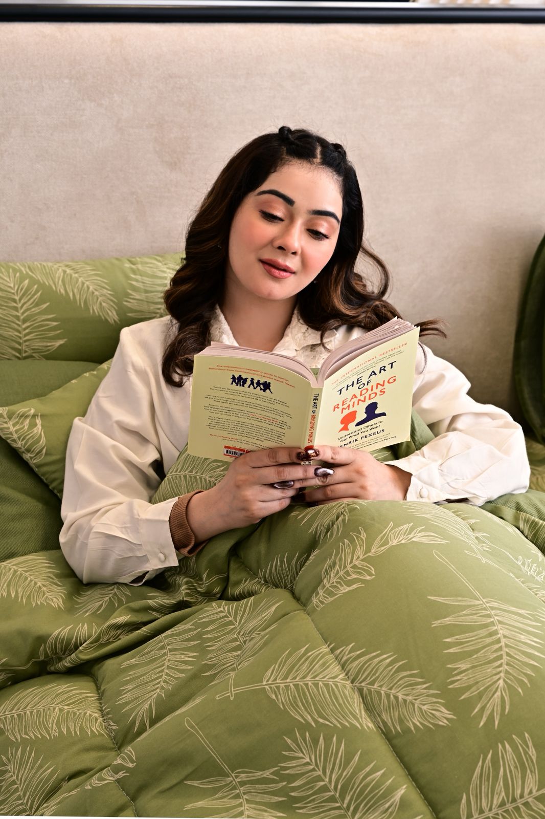 8 PCs Winter Comforter Set-Green Quill Comforters Apricot