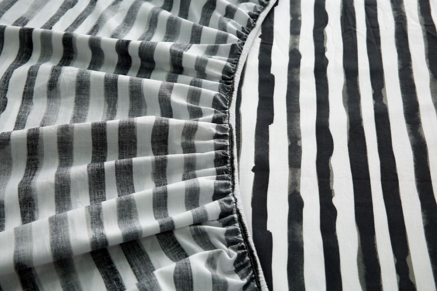 Fitted Bed Sheet-Black Bands Fitted Sheets Apricot