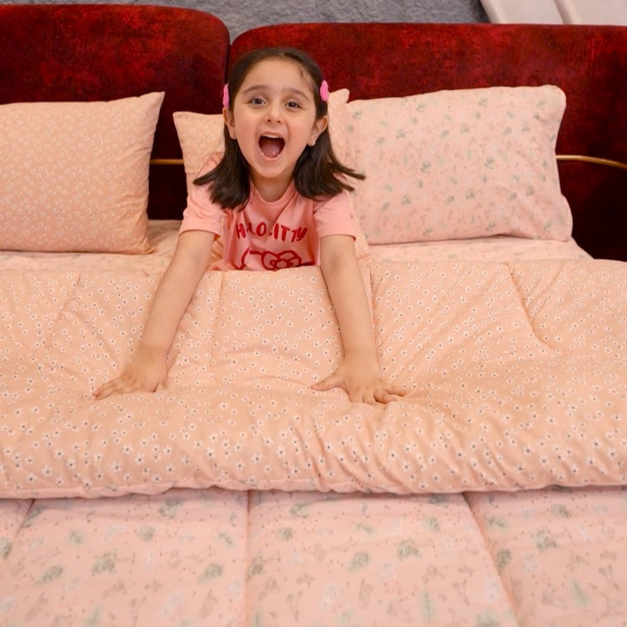 5 PCs Single Kids Razai Set-Animal Gang Comforters Apricot