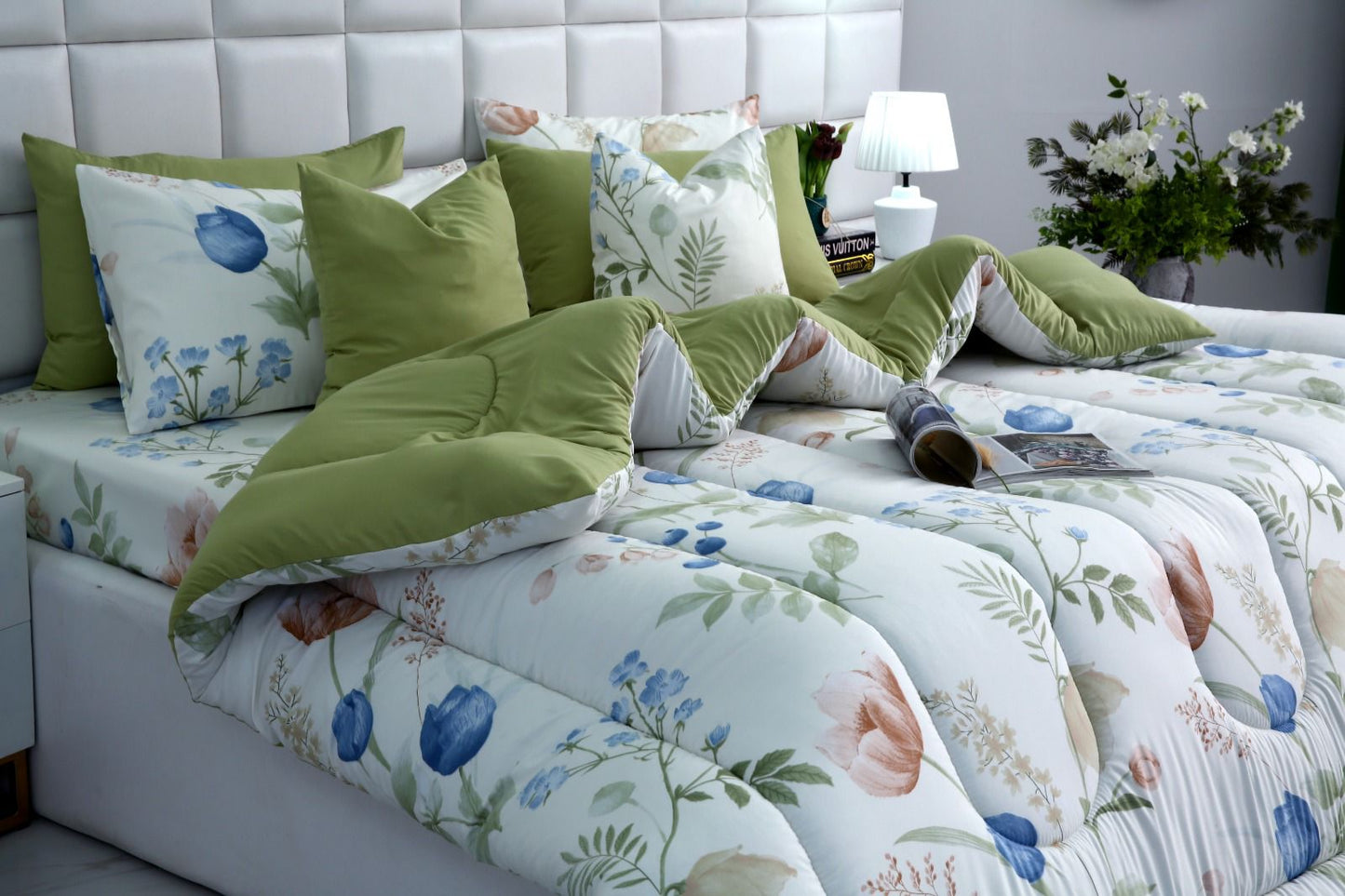 8 PCs Winter Razai Set-Floral Crew Comforters Apricot