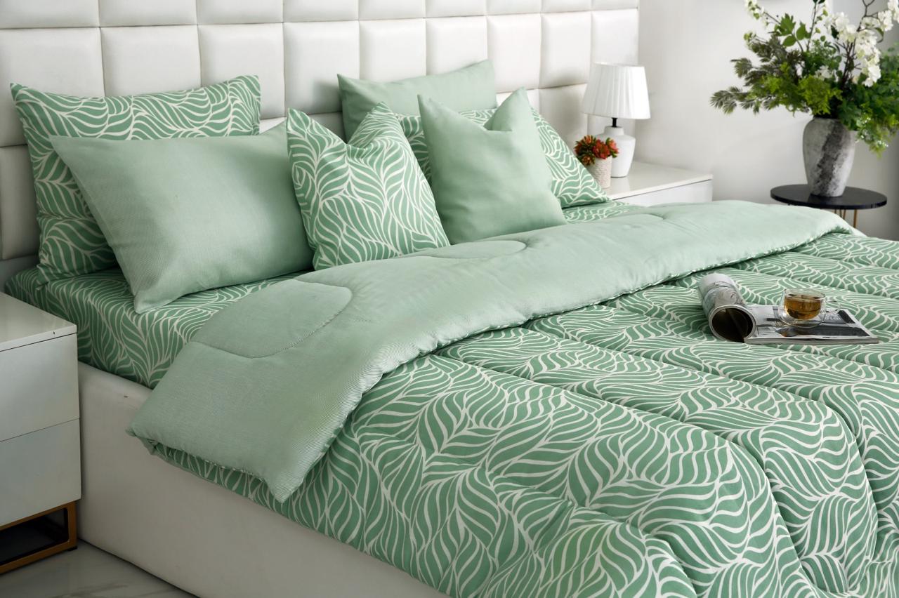 8 PCs Winter Comforter Set-Leafy Spiral Comforters Apricot