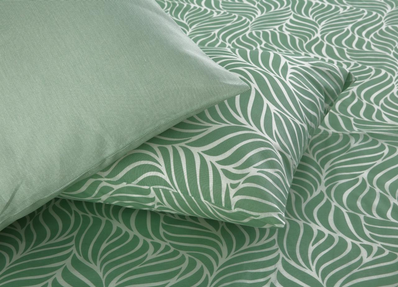 8 PCs Winter Comforter Set-Leafy Spiral Comforters Apricot