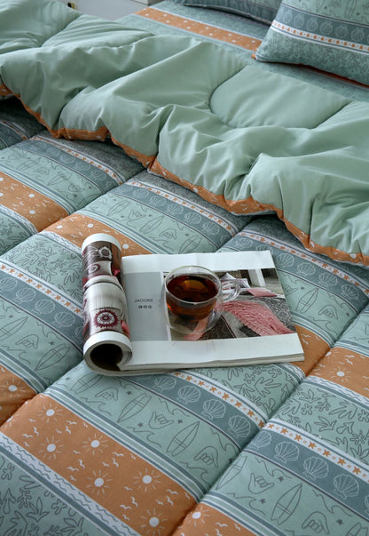 8 PCs Winter Comforter Set-Beach Folk Comforters Apricot