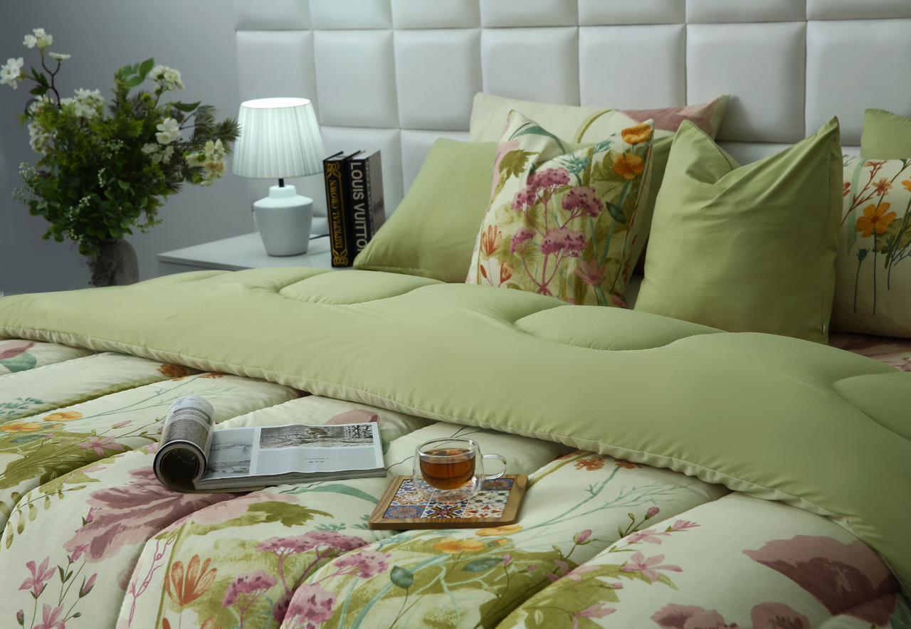 8 PCs Winter Razai Set-Delamere Comforters Apricot