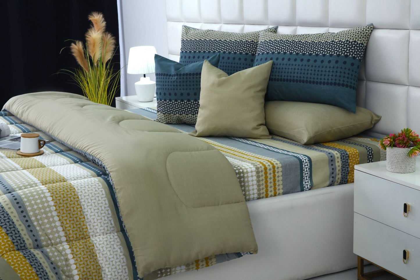 8 PCs Winter Comforter Set-Bohemian Comforters Apricot